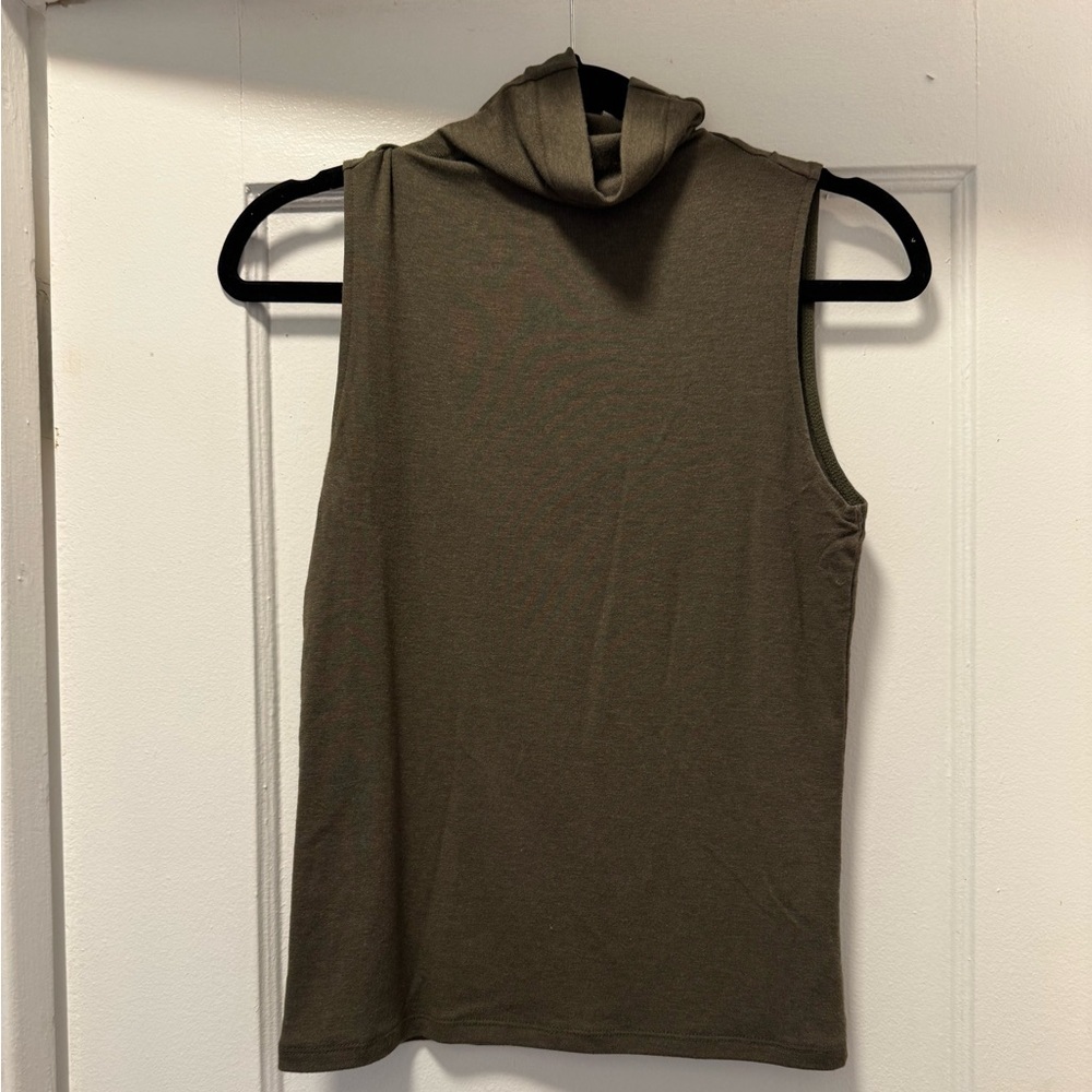 Vince Olive‎ Sleeveless Tank Top
